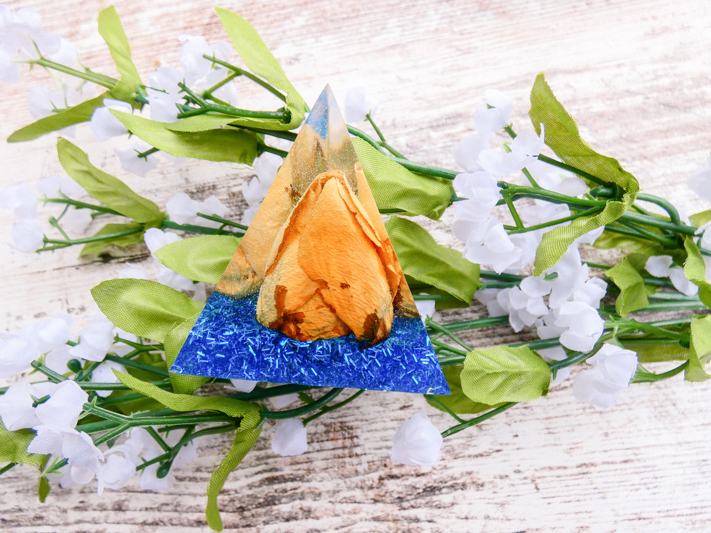 Small Triangle Flower Preservation